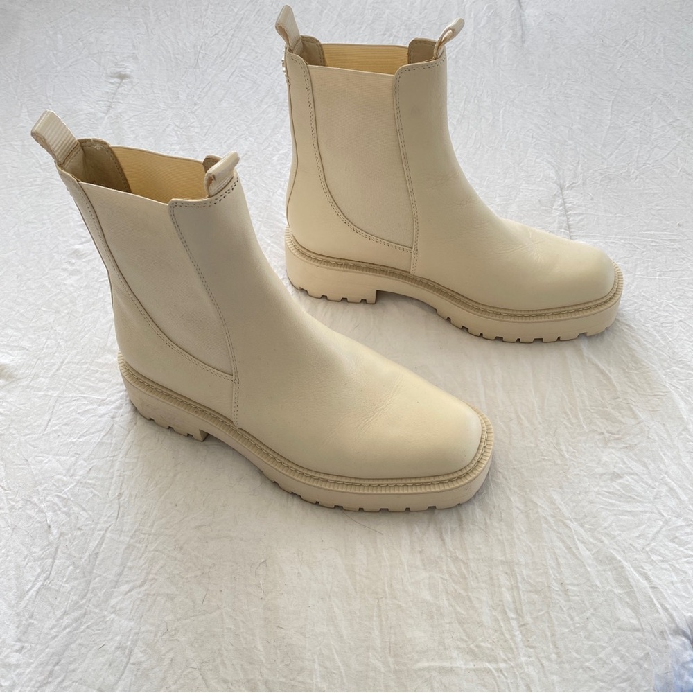 Sam Edelman Laguna Waterproof Lug Sole Chelsea Boots Ivory Cream 9.5